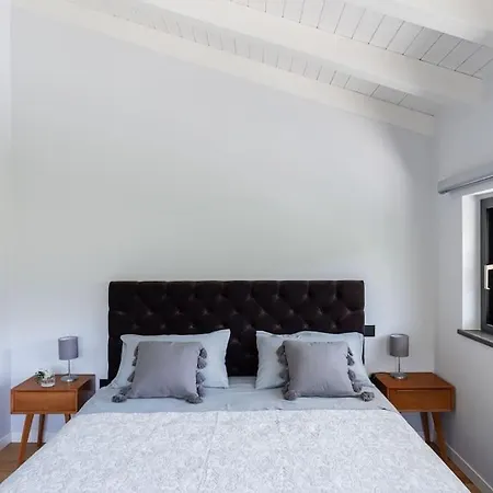 3 Bedroom Modern Villa, Pool, Savoca, East Sicily